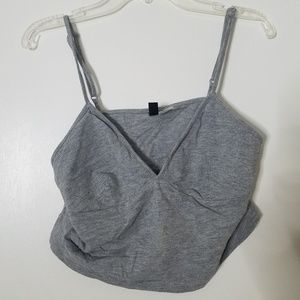 H&M grey crop top